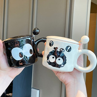 Mug en céramique à motif de dessin animé mignon avec couvercle à vis, idéal pour les filles et les couples, cadeau de Chine continentale