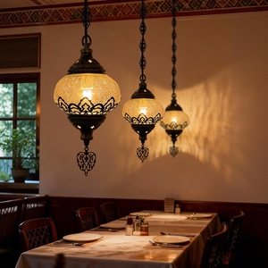 Fissures de glace, café à la turque, restaurant, hôtel, maison d'hôtes, chanson folklorique, taverne, bar, décoration en verre, lustre - Product Image 4