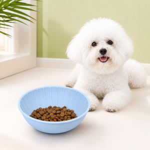 Gamelle en silicone à alimentation lente de type gobelet avec distributeur multifonction eau et nourriture pour chats et chiens - Utilisation à domicile et en voyage - Product Image 2