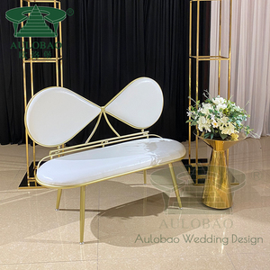 Salón de banquetes Marco de metal de hierro Precio al por mayor Sofá de boda para novia y novio - Product Image 3