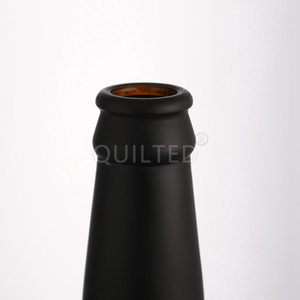 Bouteilles de bière rondes en verre noir/blanc mat de 33 <span class=keywords><strong>cl</strong></span> (250 ml) à col long, personnalisables en gros avec emballage et sérigraphie - Product Image 4