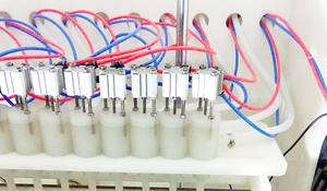 Máquina automática de llenado de <span class=keywords><strong>detergente</strong></span> líquido para ropa, desodorante para inodoro - Product Image 4