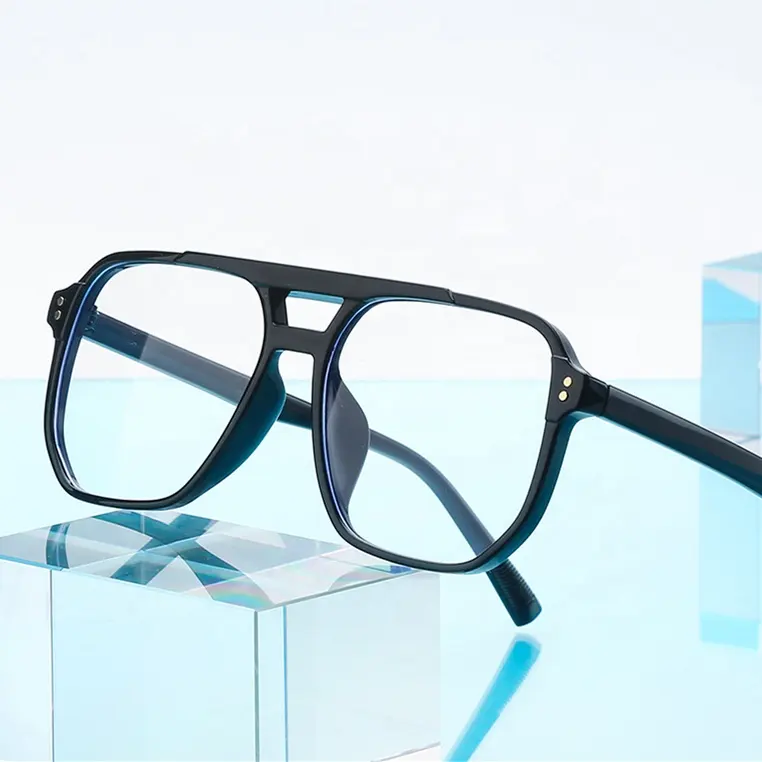แว่นสายตากรอบแว่นตาป้องกันแสงสีฟ้ากรอบขนาดใหญ่ออกแบบโลโก้ได้ตามต้องการ
