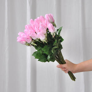 <span class=keywords><strong>Precio</strong></span> al por mayor Flores artificiales Decoración de rosas Capullos de rosas artificiales Artículos de decoración de lujo para el hogar - Product Image 4