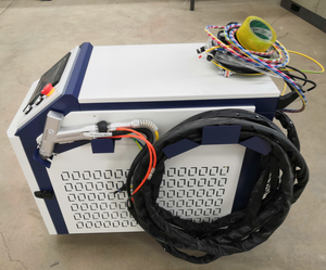 Máquina de Soldadura Láser de Fibra Portátil de 1500W, Refrigerada por Aire y Agua, para Láminas Metálicas, Certificación CE, Soldadura Láser Portátil Manual - Product Image 4