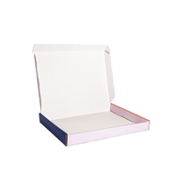 Belle boîte d'emballage carrée pliante ondulée de vernis à ongles recyclée personnalisée pour chaussettes et fourrure avec laminage mat de gaufrage
