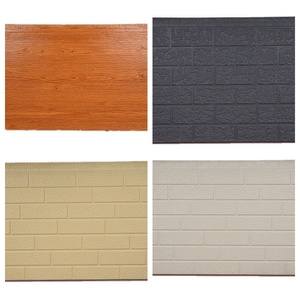 Panneau sandwich en PU sculpté en métal imperméable et résistant au feu <span class=keywords><strong>de</strong></span> 16-25 mm pour la construction <span class=keywords><strong>de</strong></span> maisons préfabriquées, murs intérieurs et extérieurs - Product Image 2