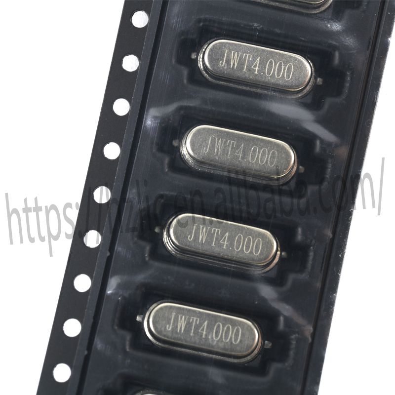 M6。電子部品ICチップUPD65071GF-026-3BA(240個)新品。 IC 8-Bit K-Series Microcontroller, NEC, D78042GF, D78042GF