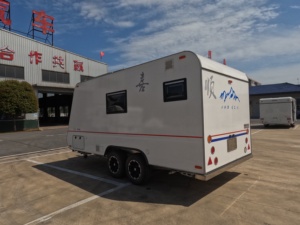 Caravanes <span class=keywords><strong>de</strong></span> <span class=keywords><strong>camping</strong></span> tout-terrain modernes ultra-légères en alliage d'aluminium, personnalisées en usine - Product Image 4