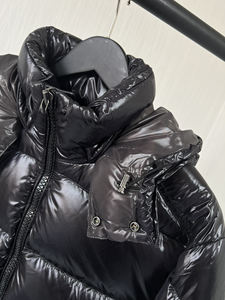 Chaqueta de Invierno Ligera de Alta Gama al por Mayor, Chaqueta de Diseñador de Lujo Suave con Bolsillos con Cremallera, Chaqueta de Moda con Manga Larga - Product Image 5