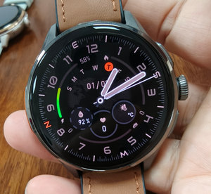 Reloj Inteligente DF EDS M100 H100 con Ranura para Tarjeta SIM, Versión 4G, Esfera Grande, 1000mAH/1100mAH, Larga Duración de Batería - Product Image 1