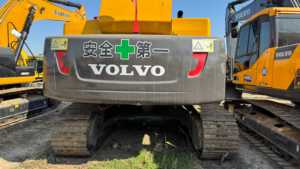 รถขุดมือสอง Volvo EC300DL รุ่นพรีเมียม พร้อมบุ้งกี๋หนัก 1.4 เมตร สำหรับงานดิน งานเหมือง และงานวิศวกรรม - Product Image 5