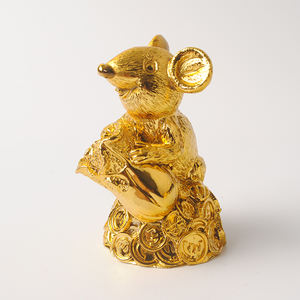 Ornement de <span class=keywords><strong>rat</strong></span> en polyrésine symbole <span class=keywords><strong>du</strong></span> nouvel an <span class=keywords><strong>2020</strong></span> Carfts d'animaux faits à la main en résine - Product Image 5