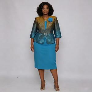 Tenue de cérémonie africaine pour femme, idéale pour les occasions spéciales et les mariages traditionnels - Product Image 3