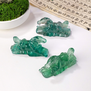 Ornamento Artigianale in Fluorite Verde Naturale a Forma di Cavallo, Pietra Grezza Lucidata, Decorazione in Cristallo Fatta a Mano - Product Image 5