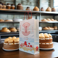 Sacs de courses écologiques et durables en papier kraft avec poignée à anse, personnalisables pour le commerce de détail, les vêtements, l'artisanat, l'emballage de bougies, support OEM