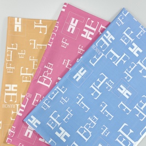 Thời Trang Mới Thoáng Khí 60S * 60S Trọng Lượng Trung Bình 105gsm 100% Bông Thư Mô Hình In Mens Áo Sơ Mi Vải Cho Quần Áo - Product Image 2