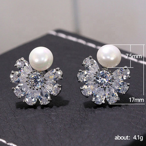 Orecchini a perno con perle a forma di fiocco di neve per donna, orecchini scintillanti, gioielli alla moda per tutti i giorni - Product Image 3