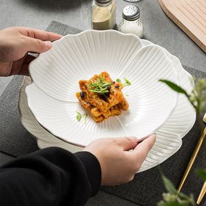 Nordic Unique <b>Ceramic</b> <b>Plate</b> Household Flower Shaped <b>Ceramic</b> Steak Pasta Spaghetti Fruit Sweet Dessert Serving Show <b>Plate</b> - Product Image 3