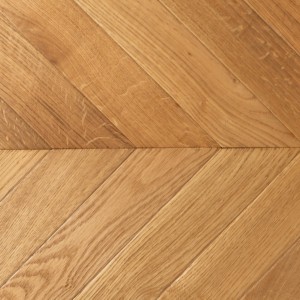 Plancher en bois d'ingénierie en chêne blanc <span class=keywords><strong>de</strong></span> qualité AB, panneaux <span class=keywords><strong>de</strong></span> parquet en <span class=keywords><strong>chevron</strong></span> FSC pour salon moderne <span class=keywords><strong>de</strong></span> luxe - Product Image 1