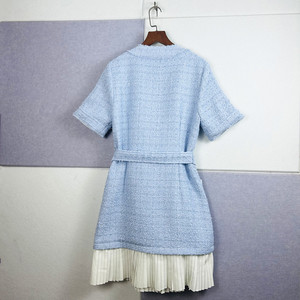 Nuovo Stile Primavera 2025 - <span class=keywords><strong>Abito</strong></span> in <span class=keywords><strong>Tweed</strong></span> Blu Cielo Fresco Stile Francese con Collo Tondo, Vita Stretta e Plissettato - Product Image 3