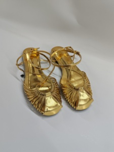 Sandalias Planas de Verano para Mujer, Nuevas, Sexys y a la Moda, con Cierre de Botón, Suela de Goma, Correa Metálica y Correa para el Pie, para Exteriores, Talla Grande - Product Image 3