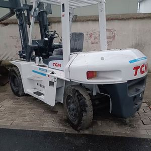 Montacargas Usado Japonés TCM de 7t y 3m, Diésel, Alta Eficiencia, Transpaleta Motorizada, 2 Años de Garantía, Uso en Exteriores, Maquinaria de Construcción - Product Image 3
