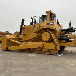 Bulldozer Caterpillar D10R d'occasion à faible nombre d'heures de fonctionnement pour le défrichement, bulldozer CAT D10R d'occasion en stock - Product Image 1