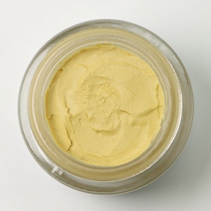 Crème éclaircissante instantanée à effet flou, directement de l'usine, avec dioxyde de titane et vitamine C pour une peau éclatante - Product Image 2