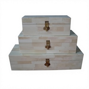 Decorative Horn & Bone Jewelry <b>Storage</b> <b>Box</b> with Christmas Design for Organizing Jewelry Packaging From India - Product Image 3
