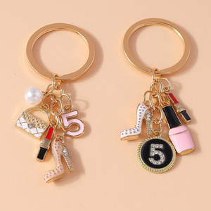 Nouvelle tendance Mini <span class=keywords><strong>huile</strong></span> dégoulinant porte-clés beauté vêtements porte-clés sèche-<span class=keywords><strong>cheveux</strong></span> arc numérique brillant à lèvres <span class=keywords><strong>pour</strong></span> porte-clés - Product Image 3