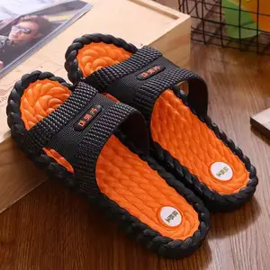 New Leaky Slippers Bathroom Bathing Simple Men's and Women's Home Indoor Massage Sandals and Slippers Featured Beach Slippers