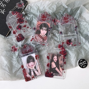 Nouvel Arrivage – Porte-cartes PVC Gothique Fleur de 3 Pouces, Étui Transparent pour Photocards K-Pop, Housse pour Carte de Transport, Breloque Mignonne pour Sac - Product Image 2