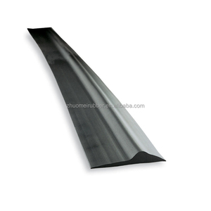 Bande d'étanchéité personnalisée garde <span class=keywords><strong>porte</strong></span> <span class=keywords><strong>de</strong></span> <span class=keywords><strong>garage</strong></span> <span class=keywords><strong>bas</strong></span> coupe-froid joint EPDM - Product Image 5