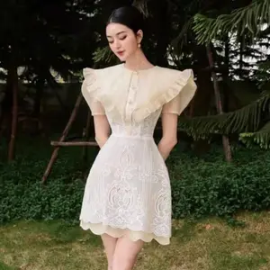 Women Short Sleeve Casual Dress 2022 Summer New Embroidered Lace Patchwork Dress Lady Ruffled French Vacation Dress