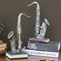 Statue de saxophone en résine de style européen rétro et nostalgique, ornements pour café, bar, accessoires de maison, salon, chambre, meuble TV