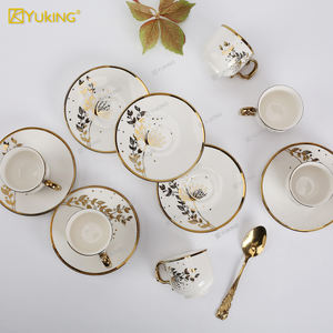 Набор из 6 роскошных арабских кофейных чашек с золотым ободком – фарфоровая посуда для напитков с блюдцами и подарочной коробкой - Product Image 5