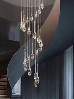 Escalier tournant suspension cristal restaurant salon Villa duplex bâtiment lustres