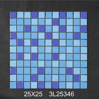 Mosaïque de piscine 25x25mm de l'usine de Foshan, carreaux de céramique brillants et émaillés de 1x1 pouce, résistants au chlore et antidérapants