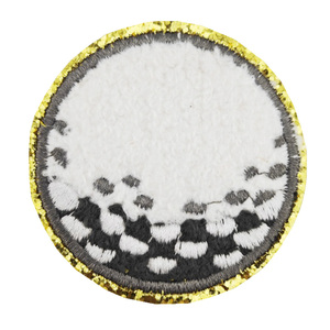 질리안 팩토리 직접 자수 패치 하트 모양 셔닐 자동차 로고 3D 3D 스팽글 장식 캔버스 하트 패치 - Product Image 2