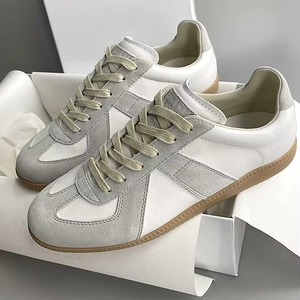 Chaussures décontractées de style urbain pour hommes et femmes, de haute qualité, conçues par des designers, confortables, respirantes, en cuir véritable, essentielles pour les fashionistas - Product Image 2