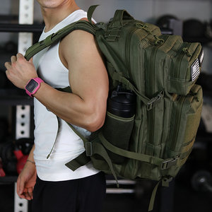 <span class=keywords><strong>Sac</strong></span> <span class=keywords><strong>de</strong></span> <span class=keywords><strong>sport</strong></span> <span class=keywords><strong>Crossfit</strong></span> noir 45L en polyester 900D avec système Molle tactique pour <span class=keywords><strong>homme</strong></span> – Offre Spéciale - Product Image 6