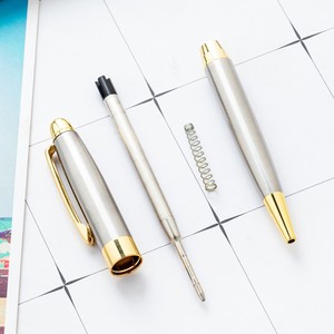 Penna a sfera in metallo da 1.0mm con Logo inciso su misura per novità girevole penna promozionale personalizzata - Product Image 6