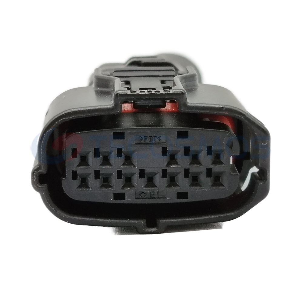 Waterproof Shell for Connector Plug of Car Headlight Transmission Harness for Toyota 13 Pin Female CT13-0001M