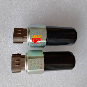 Sensore di pressione Common Rail del carburante ND499000-6160 8-98119790-0 8981197900 20 p23468 per escavatore sensore <span class=keywords><strong>ZX330</strong></span> - Product Image 3