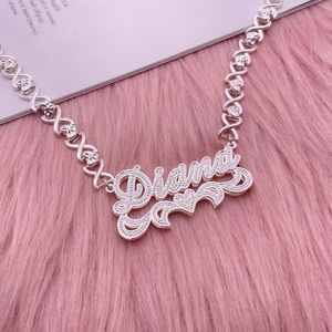 <span class=keywords><strong>Collana</strong></span> Qiuhan OEM/ODM personalizzata <span class=keywords><strong>con</strong></span> <span class=keywords><strong>targhetta</strong></span> 3D a doppio strato e cuore, <span class=keywords><strong>collana</strong></span> <span class=keywords><strong>con</strong></span> catena XO, design carino, in acciaio inossidabile - Product Image 6