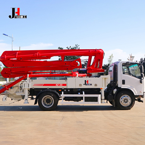 Bomba de Concreto Montada em Caminhão Pequena de 17m a 63m à Venda - Product Image 3