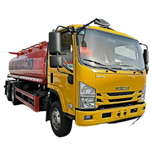 Isuzuu Oil Tanker 15cbm Camión cisterna <span class=keywords><strong>de</strong></span> combustible Camión dispensador <span class=keywords><strong>de</strong></span> combustible en <span class=keywords><strong>venta</strong></span> (4) - Product Image 1