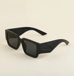 Montature per Occhiali da Vista <span class=keywords><strong>di</strong></span> Marca 2025 per <span class=keywords><strong>Uomo</strong></span>, Occhiali da Sole Vintage, Fornitore <span class=keywords><strong>di</strong></span> Montature per Occhiali Retrò, Nuovi Modelli <span class=keywords><strong>di</strong></span> Design - Product Image 3