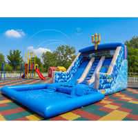 Toboggan aquatique gonflable géant Ocean Trident à double piste, texture ondulée, toboggan aquatique géant pour piscine, pour adultes et enfants, location commerciale